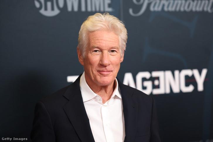 Richard Gere úgy döntött, hogy új fejezetet kezd az életében: elhagyja az Egyesült Államokat, és családjával Spanyolország napfényes tájaira költözik.