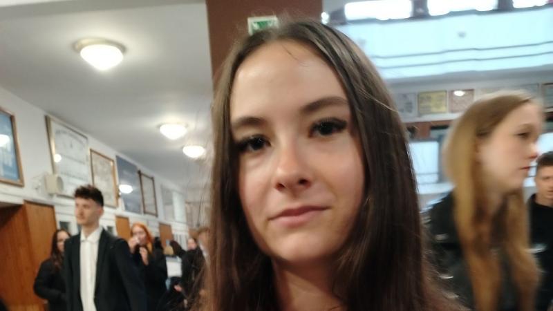 Matekérettségi: Trigonometria világában a szinusztétel varázsa és a vektorok titkai

A matekérettségi során a trigonometria izgalmas kihívásokat tartogat számunkra. Különösen a szinusztétel, amely lehetővé teszi, hogy bármely háromszög oldalainak arányait