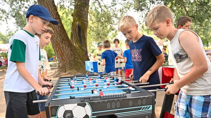 Oroszlány idén is izgalmas nyári kalandokra készül – íme, a legnépszerűbb táborok, amelyek a nyári élmények élvonalában állnak!
