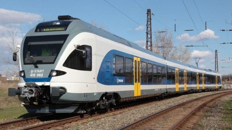 A vihar pusztító ereje komoly sérüléseket idézett elő a vasúthálózaton, súlyos károkat okozva az ország különböző területein.