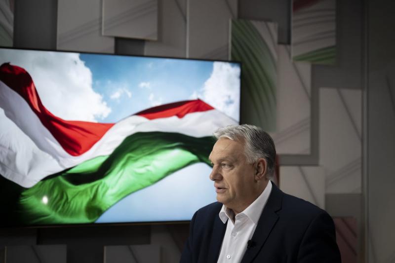 Orbán Viktor a Kossuth Rádióban osztja meg gondolatait egy friss interjú keretében.