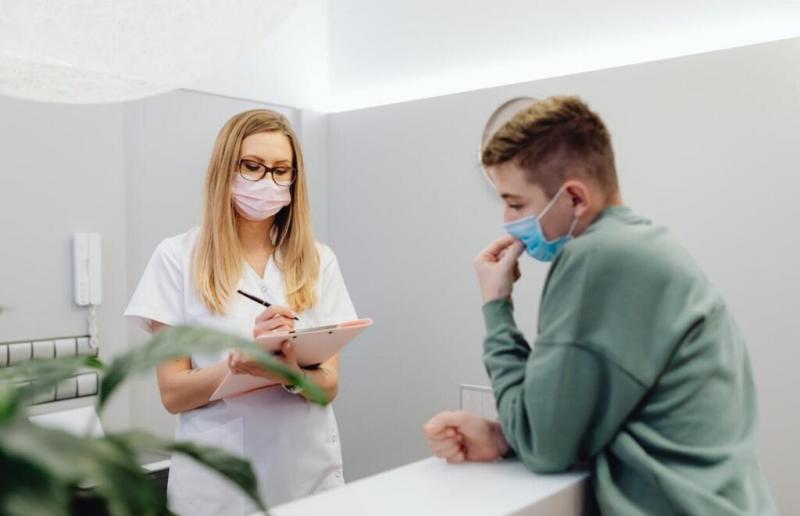 Tízezer embert fognak megkérdezni az egészségügyi állapotukról, és ennek révén egy átfogó felmérést készítenek.