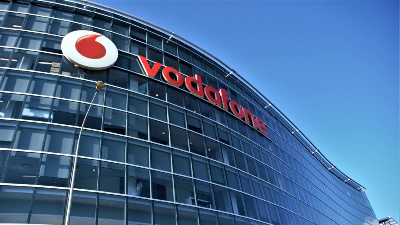 Fedezd fel a Vodafone különleges karácsonyi meglepetését: ingyenesen élvezhetik a legdrágább csatornákat az előfizetők! - Pénzcentrum