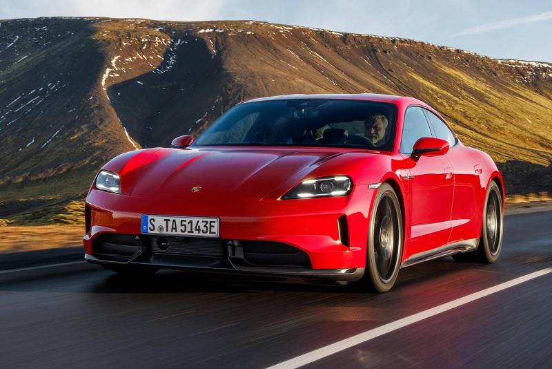 A Porsche fontolóra vette, hogy Kínában leállítja a villanyautók értékesítését.