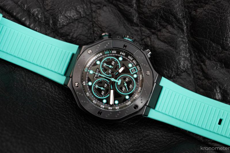 Tissot T-Race: Az NBA mellett a MotoGP világában is hódít – Kronometer

A Tissot T-Race órája nem csupán egy időmérő eszköz, hanem a sport és a stílus tökéletes harmóniájának megtestesítője. Az NBA izgalmas világán túl a MotoGP versenypályáin is megállja 
