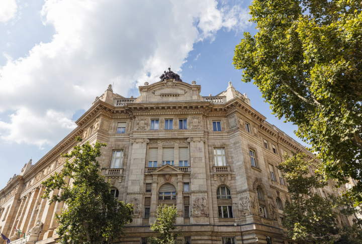 Az MNB döntést hozott a magyar bankrendszer állapotáról, alaposan megvizsgálva annak sokkellenálló-képességét.