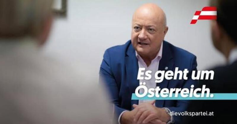 Ausztriában háromnapos nemzeti gyászt hirdettek, melynek célja, hogy közösen emlékezzünk meg a tragikus eseményekről és kifejezzük együttérzésünket az érintettek iránt.