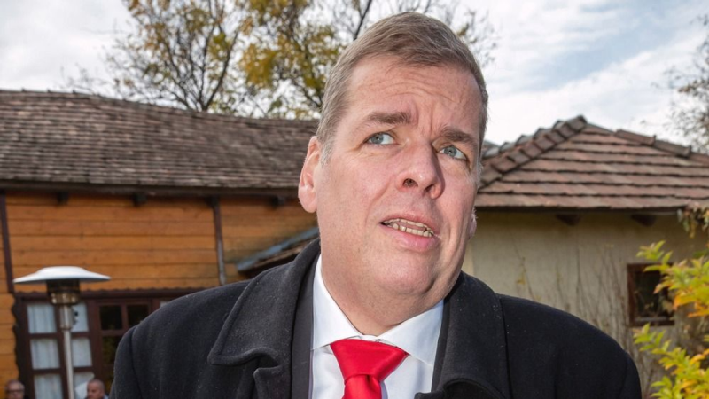 Kétségbeejtő: Schmuck Andor gyászol.