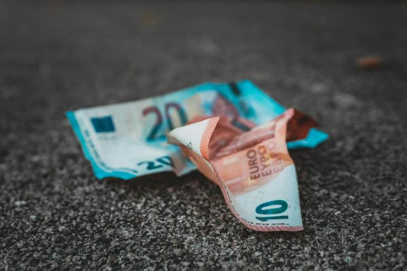 A globális helyzet egyre inkább kétségeket ébreszt, ahogy a világ különböző részein tapasztalható események és trendek folyamatosan változnak. A politikai, gazdasági és társadalmi feszültségek hatására sokan érzik úgy, hogy a jövő egyre inkább megjósolhat