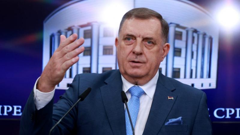 A bíróság végérvényesen határozott: Milorad Dodik már nem tölti be a Boszniai Szerb Köztársaság vezetői posztját.