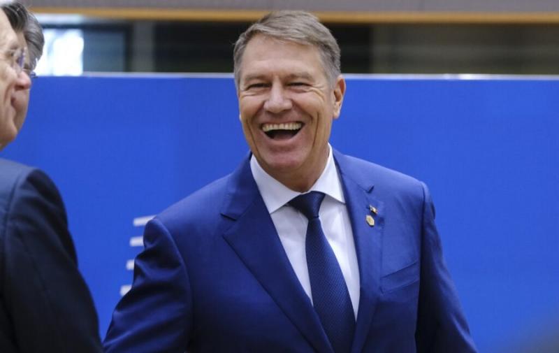 Klaus Iohannis házának kulcsait átadásra kötelezték, mivel folyamatban van a végrehajtási eljárás.