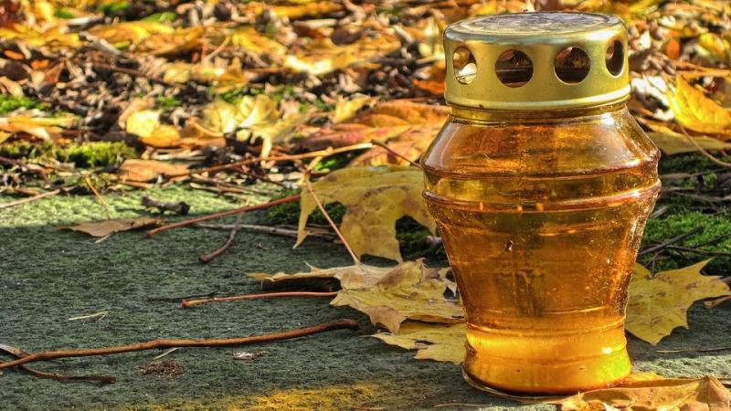 Legyünk proaktívak a halottak napi tűzesetek megelőzésében!